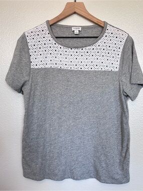 J.Crew Eyelet Lace Yoke Top Women’s Large Gray Short Sleeve Casual Tee